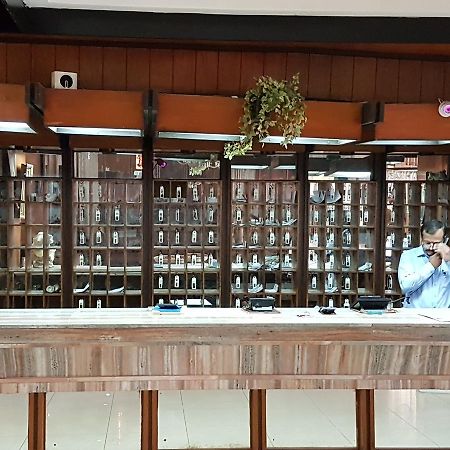 Hotel Siddhartha Hyderabad Ngoại thất bức ảnh