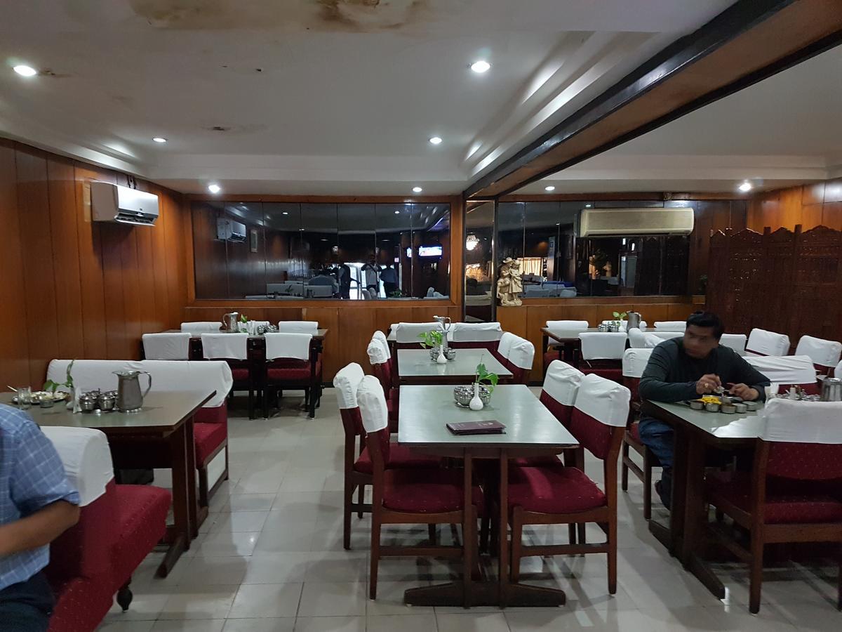 Hotel Siddhartha Hyderabad Ngoại thất bức ảnh