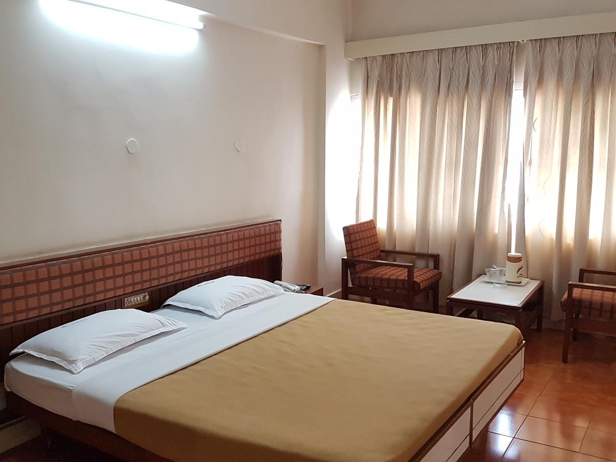 Hotel Siddhartha Hyderabad Ngoại thất bức ảnh