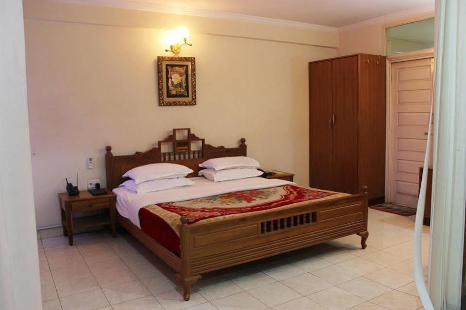 Hotel Siddhartha Hyderabad Ngoại thất bức ảnh