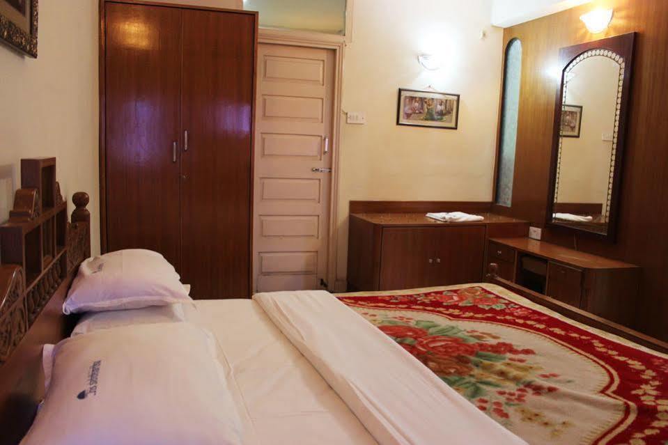 Hotel Siddhartha Hyderabad Ngoại thất bức ảnh